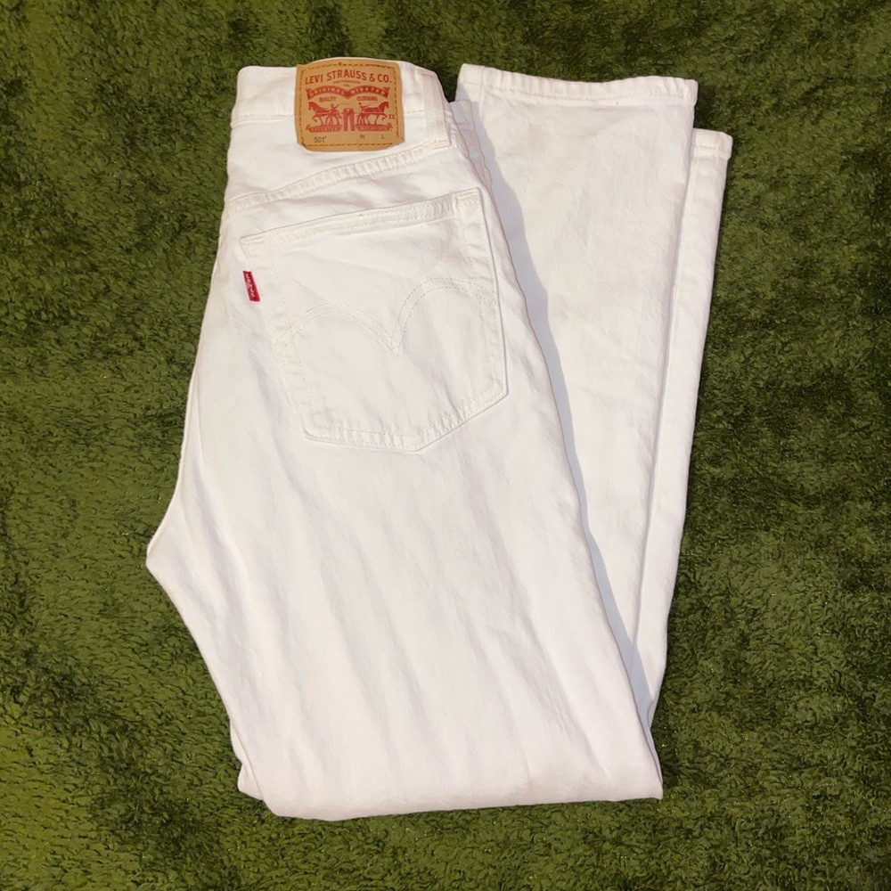 COPY - White Levi’s Jeans, W24 L26